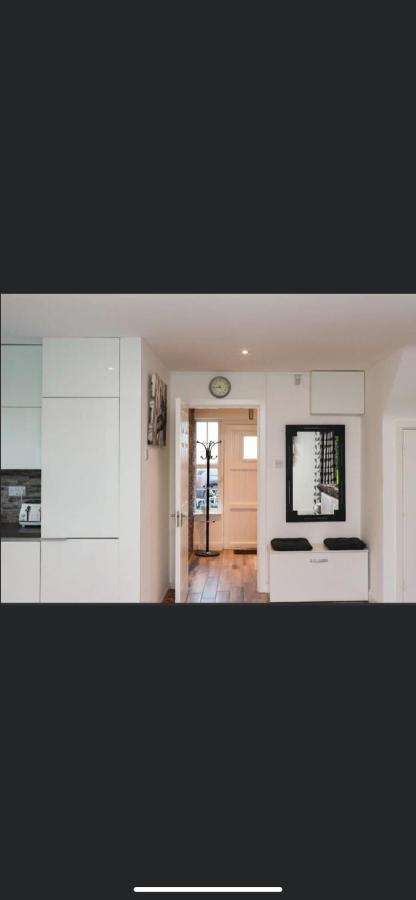 20 Cottage, East End Holiday home *